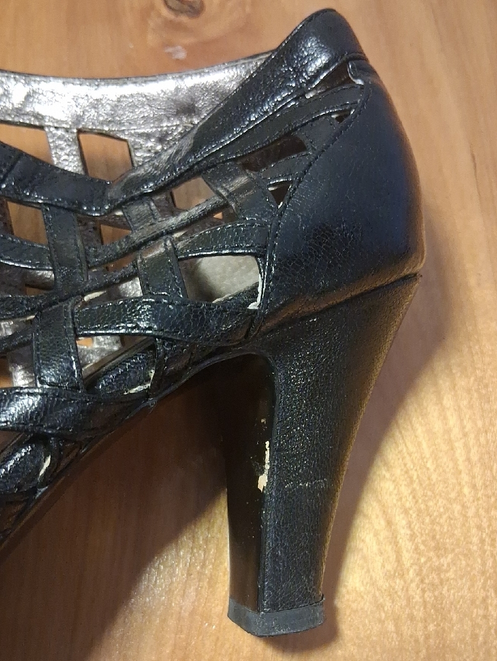 Sofft Black Strappy Peep-Toe Heels with Front Zip Size 7 - Picture 10 of 13